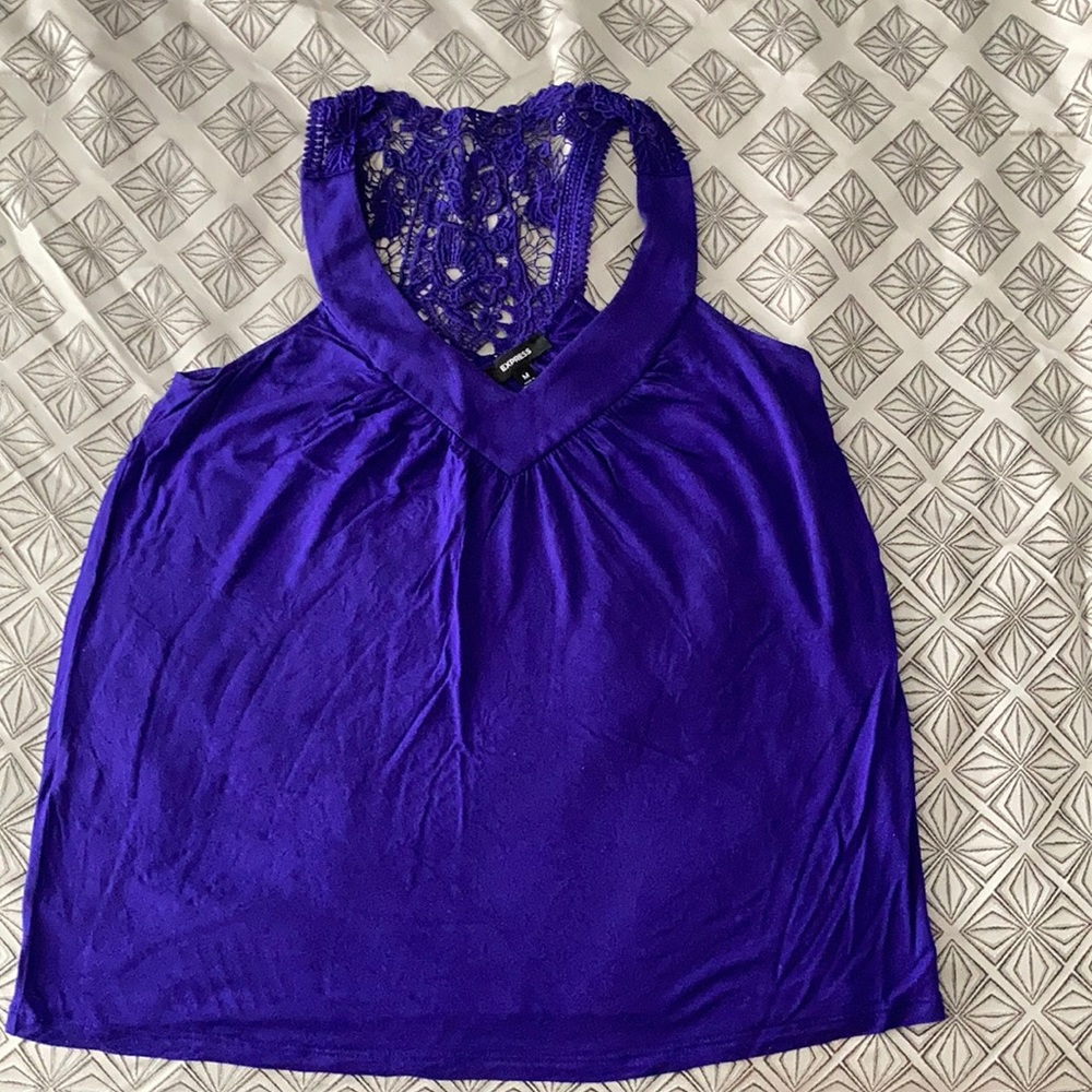 Express size M v neck purple crochet tank top